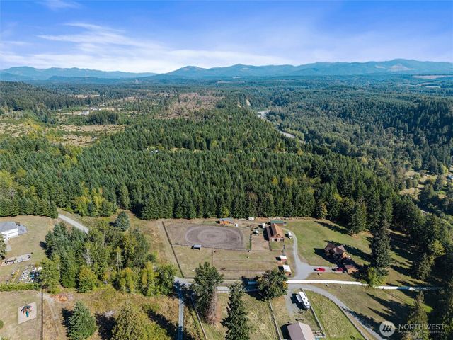 16815 224th Avenue Ct E, Orting, WA 98360