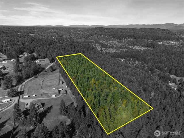 16815 224th Avenue Ct E, Orting, WA 98360