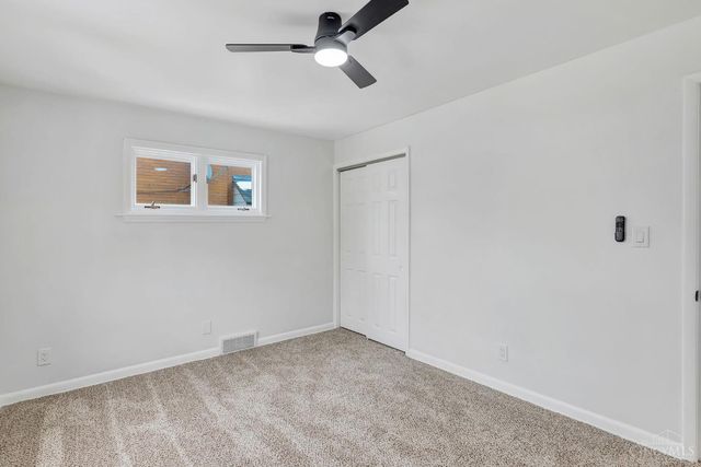 1758 Tuxworth Avenue, Cincinnati, OH 45238