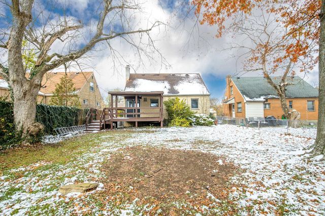 1758 Tuxworth Avenue, Cincinnati, OH 45238