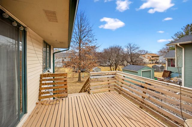 9084 Clark Street, Clive, IA 50325