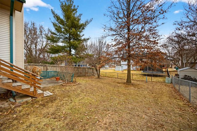 9084 Clark Street, Clive, IA 50325