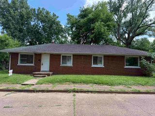 1500 S Harlan Avenue, Evansville, IN 47714