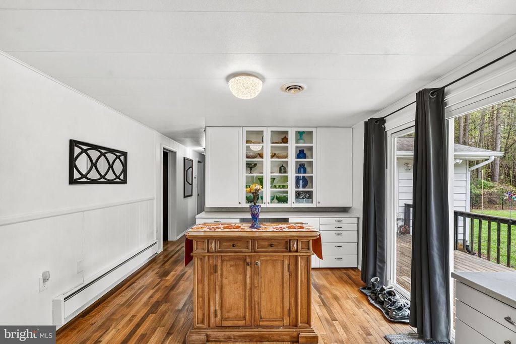 Image 15 of property listing at 132 PENNICK DR, Stevensville, MD 21666