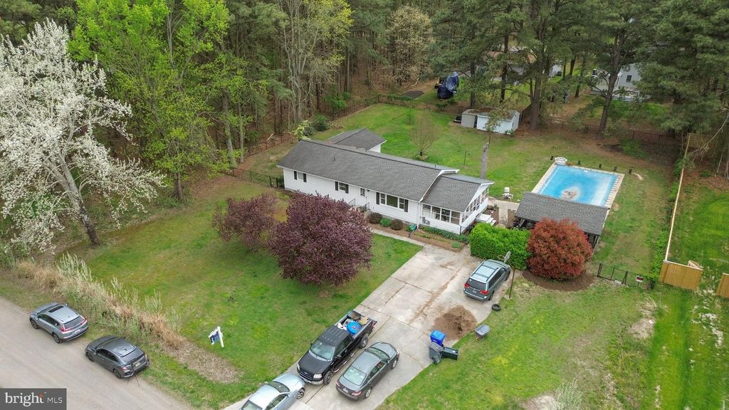 Image 43 of property listing at 132 PENNICK DR, Stevensville, MD 21666