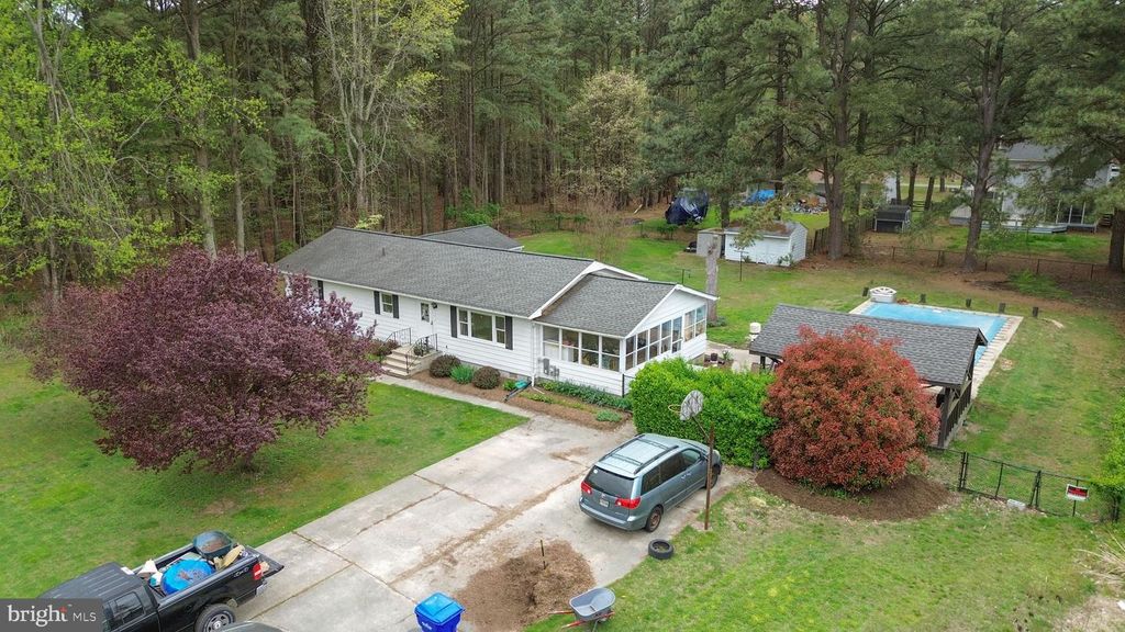 Image 46 of property listing at 132 PENNICK DR, Stevensville, MD 21666