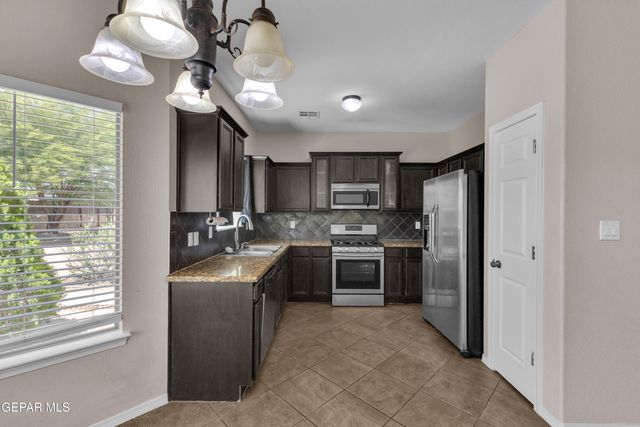 14371 WHISPER MARE Court, El Paso, TX 79938