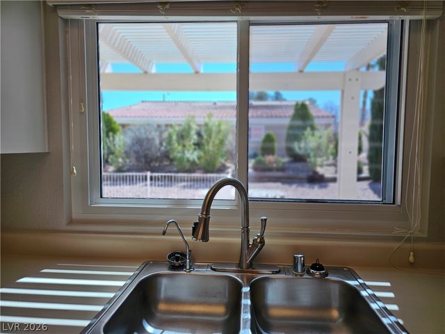 8801 Pennystone Avenue, Las Vegas, NV 89134