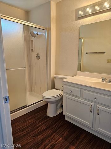 8801 Pennystone Avenue, Las Vegas, NV 89134