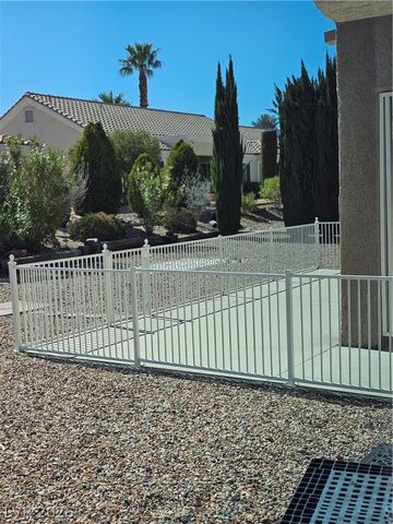 8801 Pennystone Avenue, Las Vegas, NV 89134