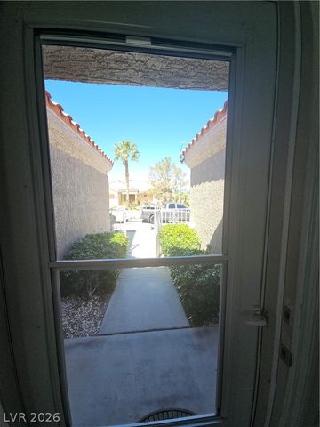 8801 Pennystone Avenue, Las Vegas, NV 89134