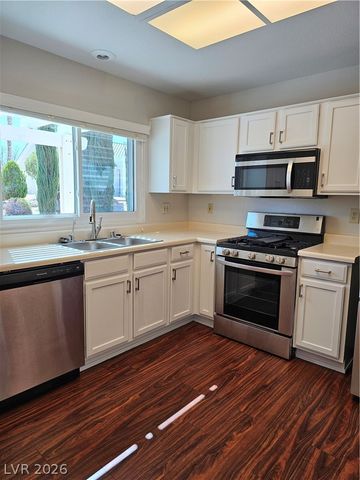 8801 Pennystone Avenue, Las Vegas, NV 89134