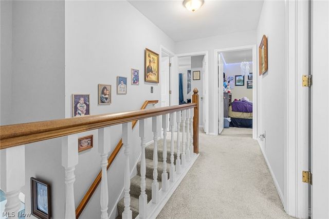 1200 Briarview Avenue NW, North Canton, OH 44720