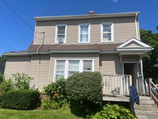 68 Holcomb Street, West Haven, CT 06516