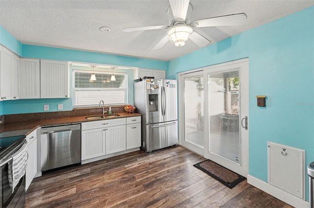 2561 BLACKWOOD CIRCLE, Clearwater, FL 33763