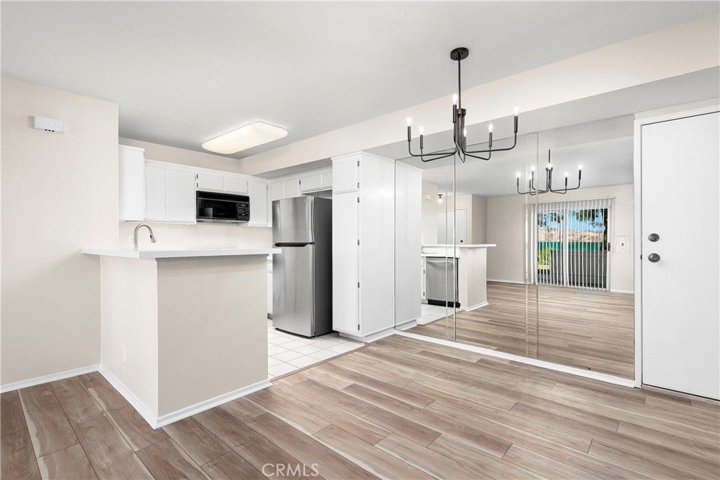 21309 Eucalyptus Way 101, Newhall, CA 91321 — photo 4