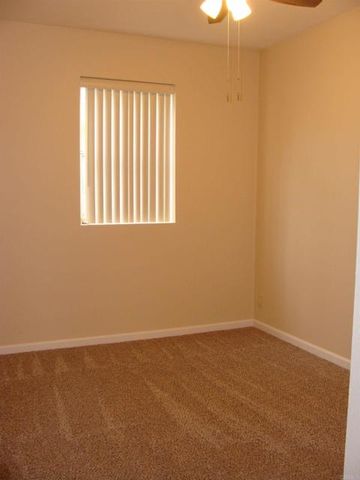 12652 Julian Ave, Lakeside, CA 92040