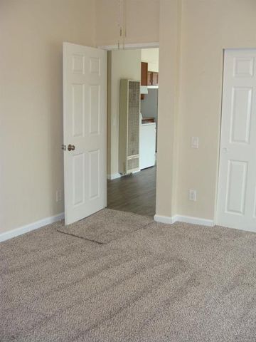 12652 Julian Ave, Lakeside, CA 92040