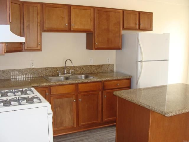 12652 Julian Ave, Lakeside, CA 92040