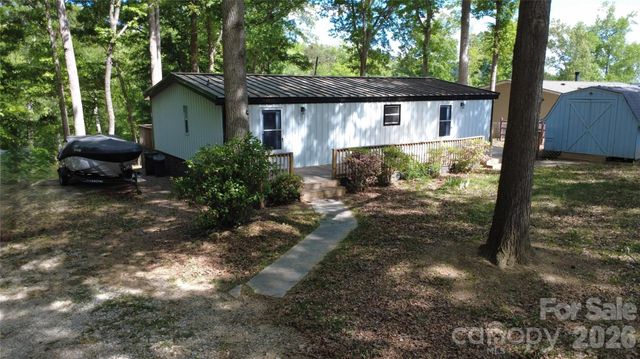 1269 Eastcreek Road, Fort Lawn, SC 29714