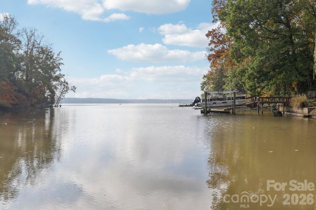 1269 Eastcreek Road, Fort Lawn, SC 29714