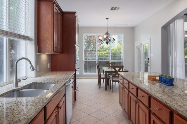 2279 Fernspring DR, Round Rock, TX 78665