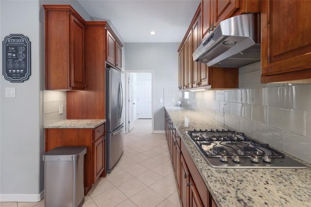 2279 Fernspring DR, Round Rock, TX 78665