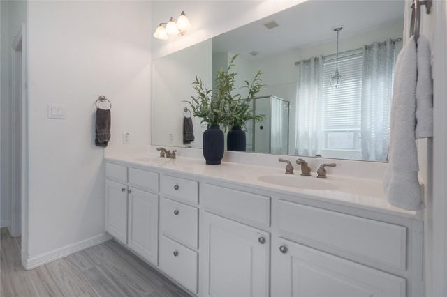 2279 Fernspring DR, Round Rock, TX 78665