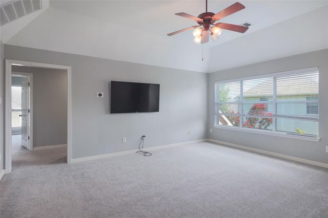 2279 Fernspring DR, Round Rock, TX 78665