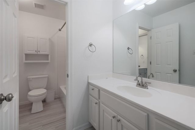 2279 Fernspring DR, Round Rock, TX 78665