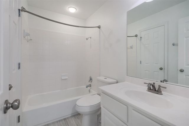 2279 Fernspring DR, Round Rock, TX 78665