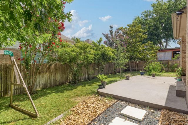 2279 Fernspring DR, Round Rock, TX 78665