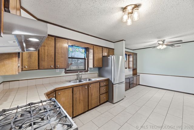 3060 S 4180 Road, Chelsea, OK 74016