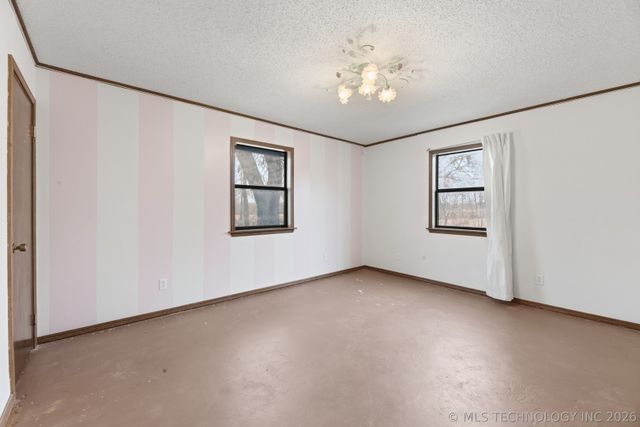 3060 S 4180 Road, Chelsea, OK 74016