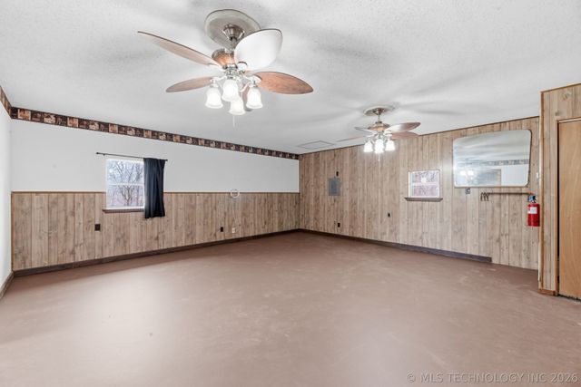 3060 S 4180 Road, Chelsea, OK 74016