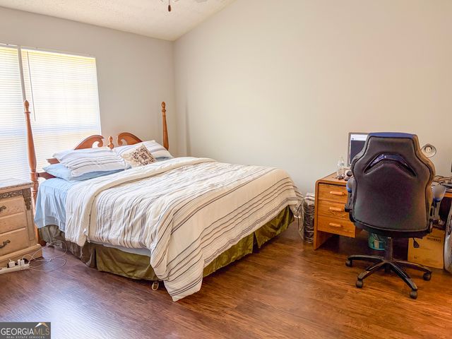 950 Foxworthy Lane, Riverdale, GA 30296