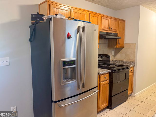 950 Foxworthy Lane, Riverdale, GA 30296