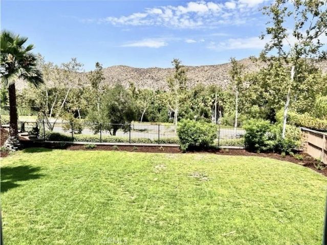 32040 Poppy Way, Lake Elsinore, CA 92532