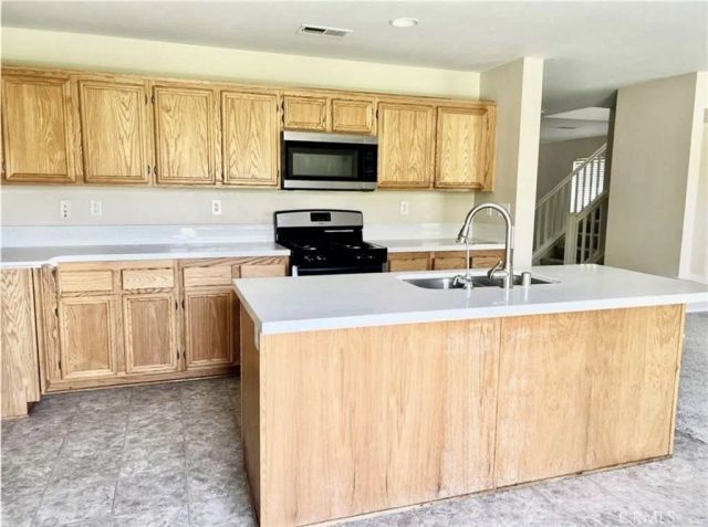 32040 Poppy Way, Lake Elsinore, CA 92532