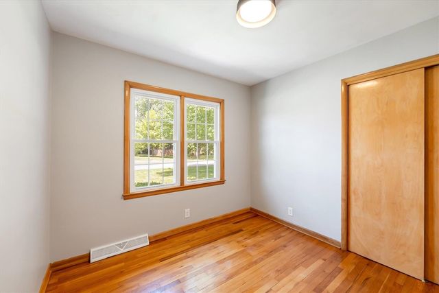 1244 Hillcrest Drive, Wayland, MI 49348