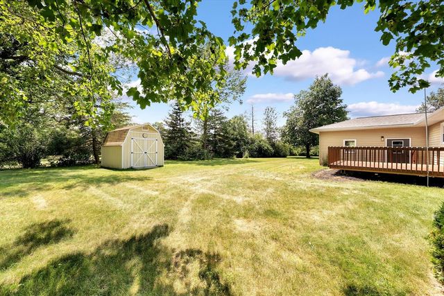 1244 Hillcrest Drive, Wayland, MI 49348