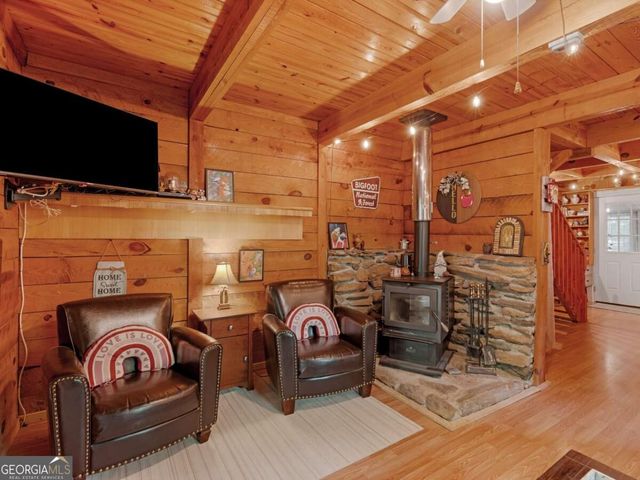 87 Garden Lane, Cleveland, GA 30528