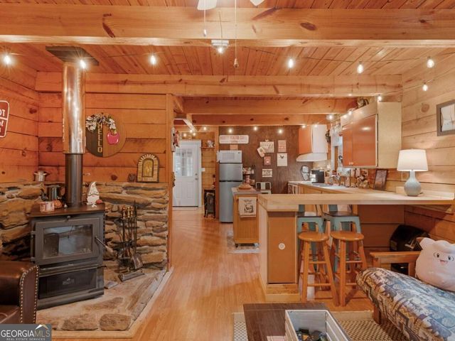 87 Garden Lane, Cleveland, GA 30528