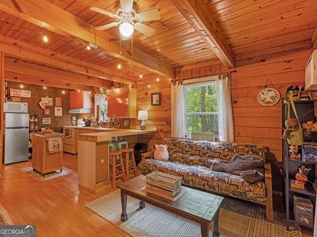 87 Garden Lane, Cleveland, GA 30528