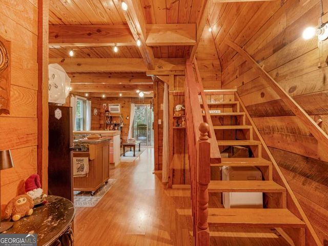 87 Garden Lane, Cleveland, GA 30528