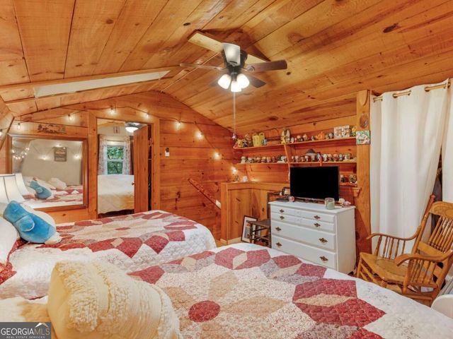 87 Garden Lane, Cleveland, GA 30528