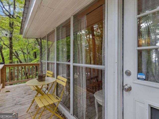 87 Garden Lane, Cleveland, GA 30528