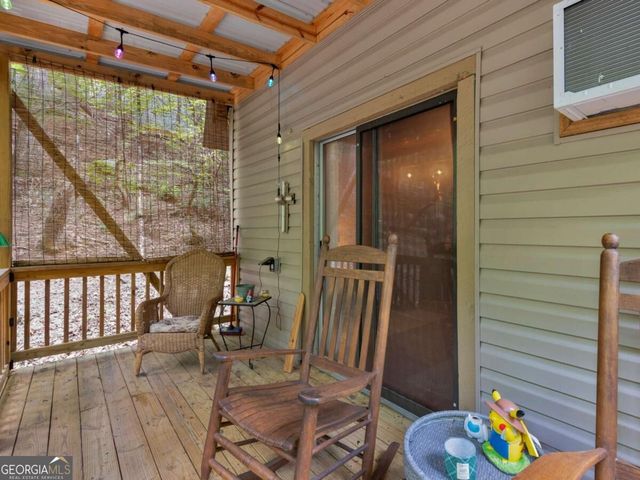 87 Garden Lane, Cleveland, GA 30528