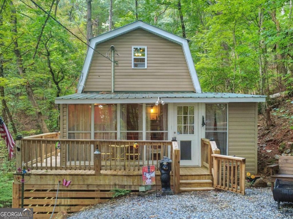 87 Garden Lane, Cleveland, GA 30528