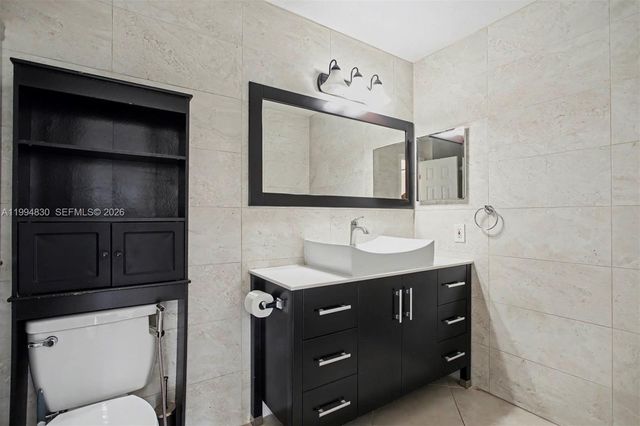 1731 NW 96th Ter 2J, Pembroke Pines, FL 33024